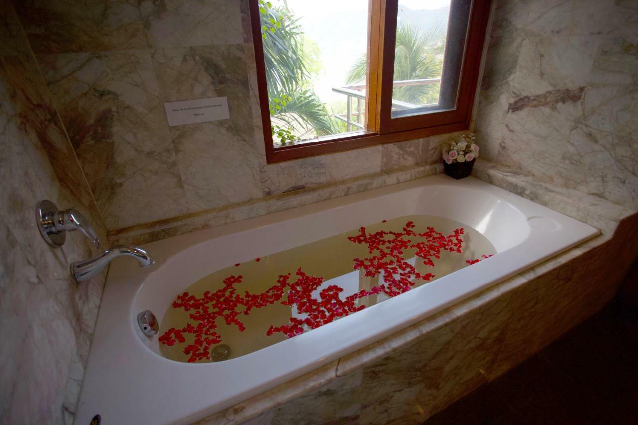 Villa Baan Thap Thim Patong Exterior photo